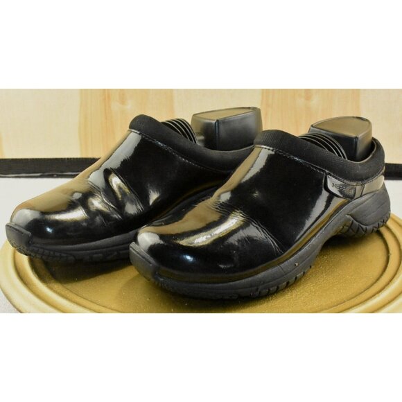 Merrell Encore Moc Women's Shoes Size 7 Black Leather Slip On Slip Resistant - Picture 1 of 10